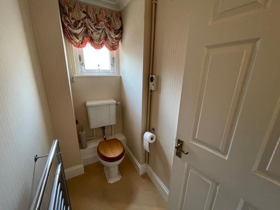 Circus Mews Townhouse:2 Beds:2 En-Suite Baths:Parking:City Centre:Quiet Area Exterior photo